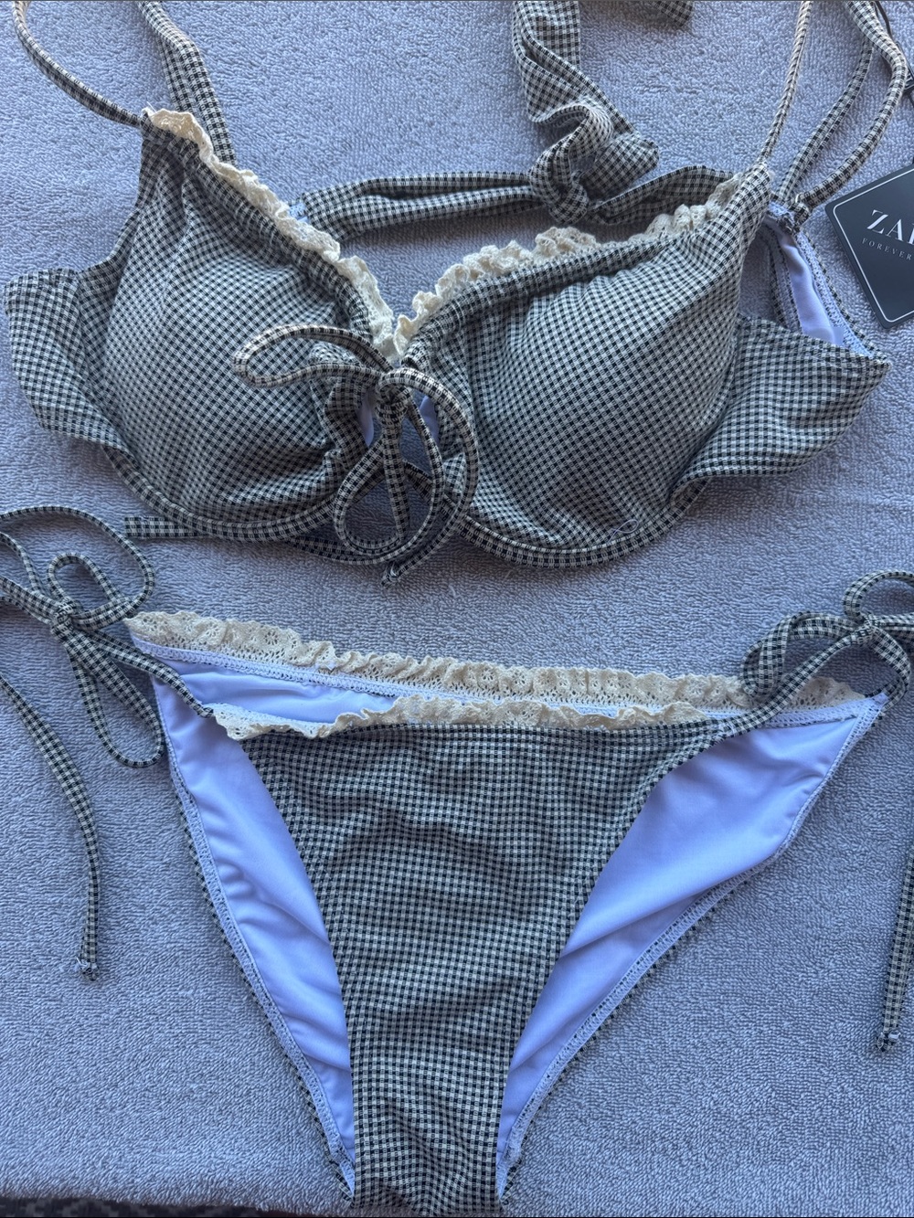Zaful Black and Cream Gingham Lace-Trim Bikini Set